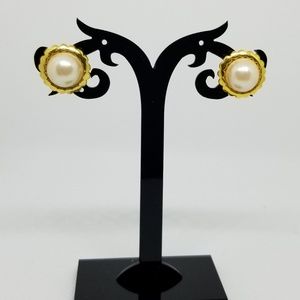 Sarah Coventry earrings